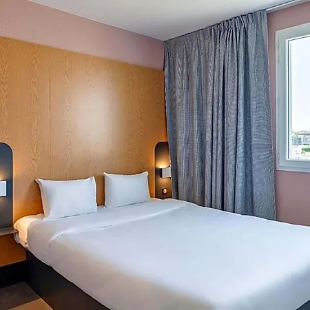 ホテル Lyon Eurexpo 3*