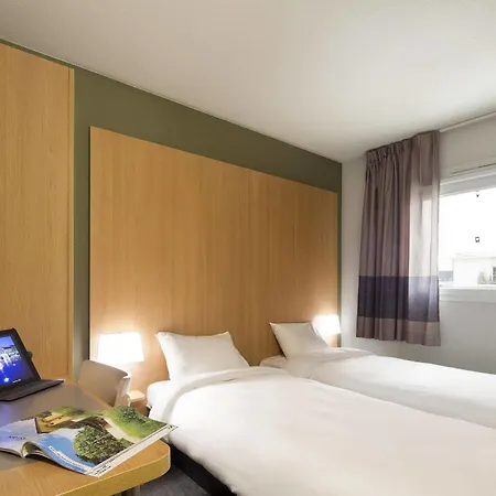 Lyon Eurexpo Szálloda 3*